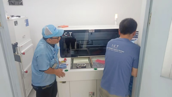 Asistență tehnică TIC pentru mașina de router PCBA către EMS în Indonezia.