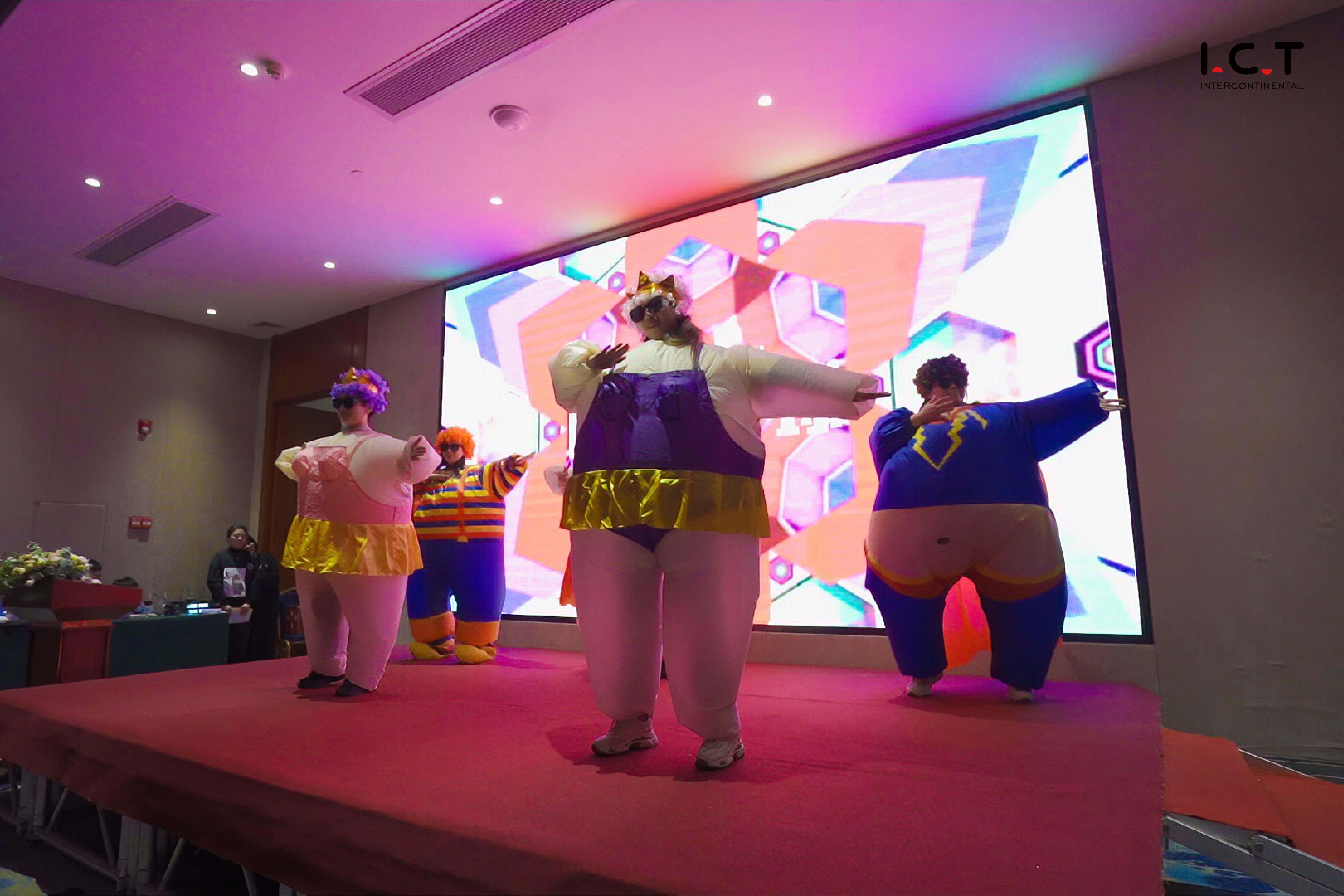 Linie de producție a becurilor LED