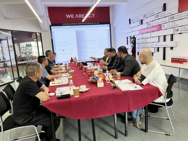 1-1 OEM Saudi pentru acceptarea liniei de acoperire SMT DIP
